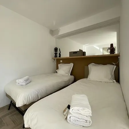 L'olivier - Croisette Martinez, Sur Cour, 1 Min Канны